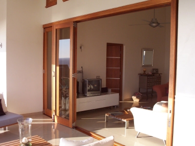 Patio folding door (6 leafs)
