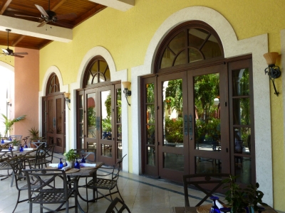 Double swing door with glass sidelites