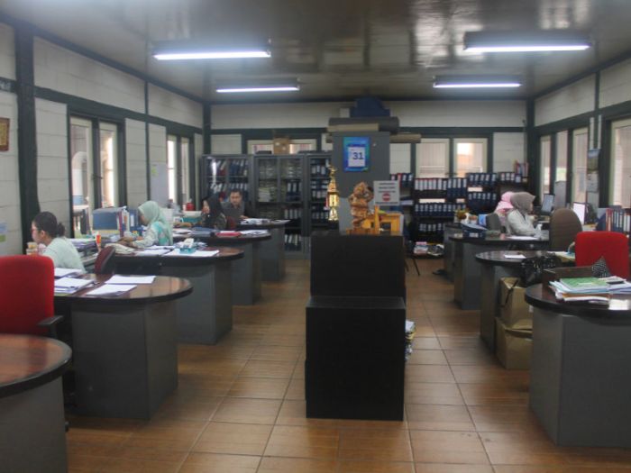 Building2
